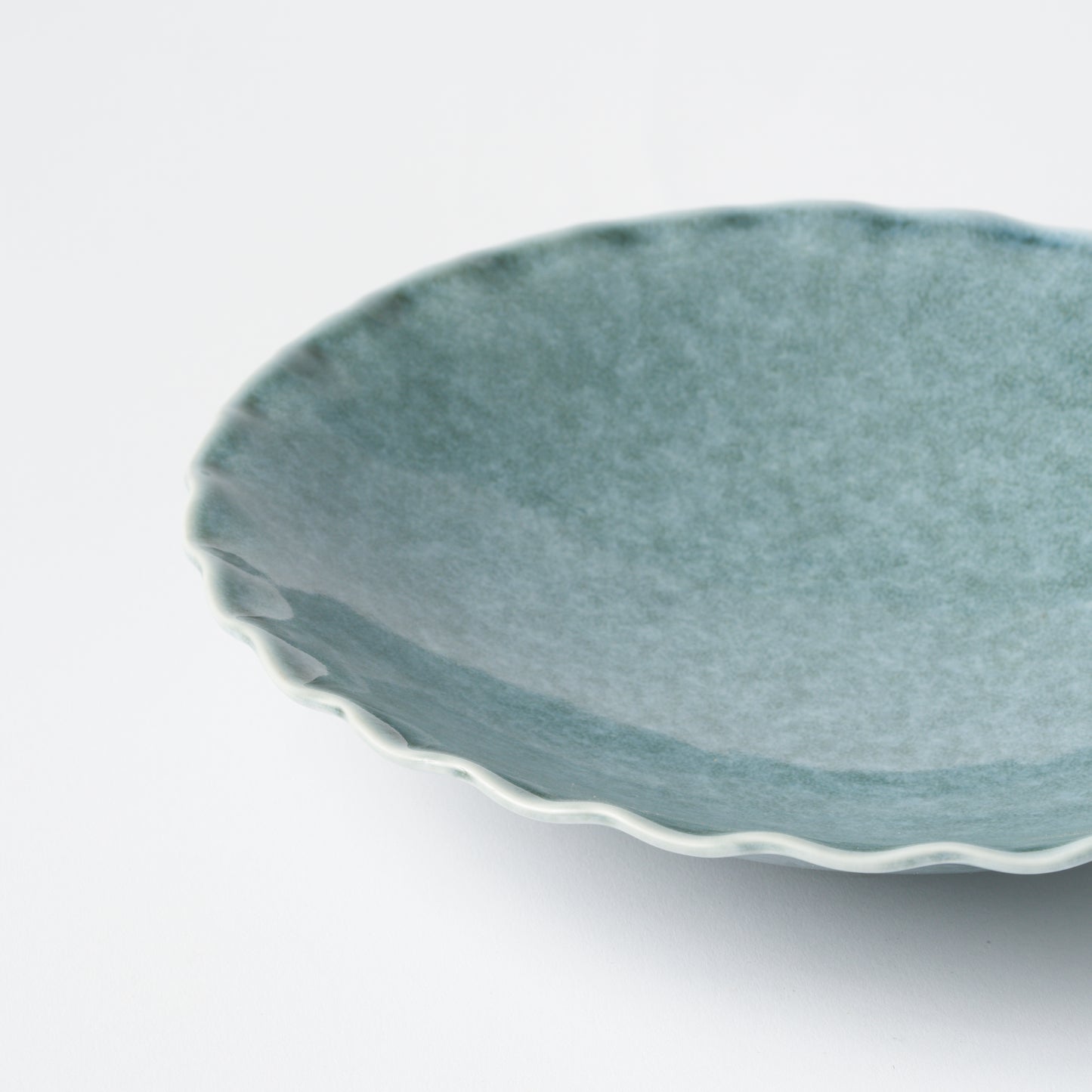 Wavy Edge 24cm Bowl