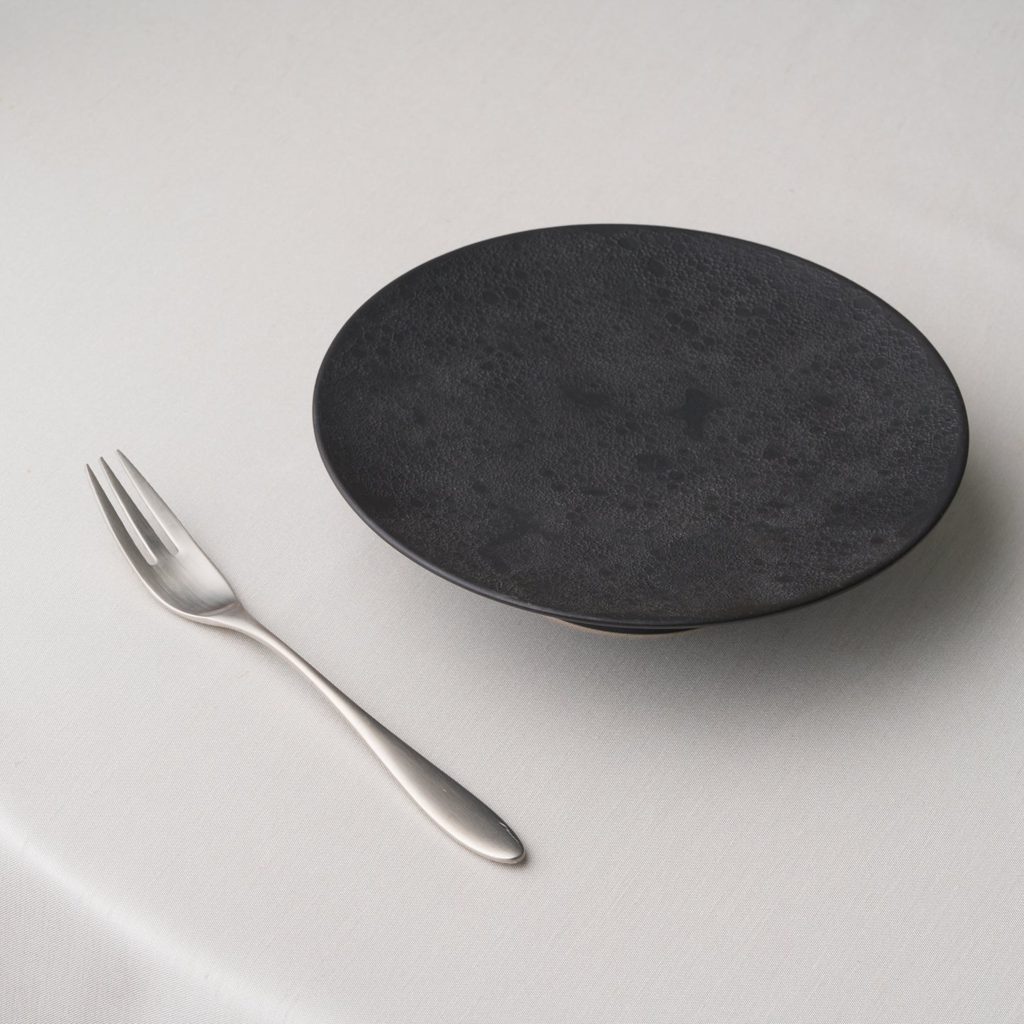 Footed Plate 19cm (Strong)