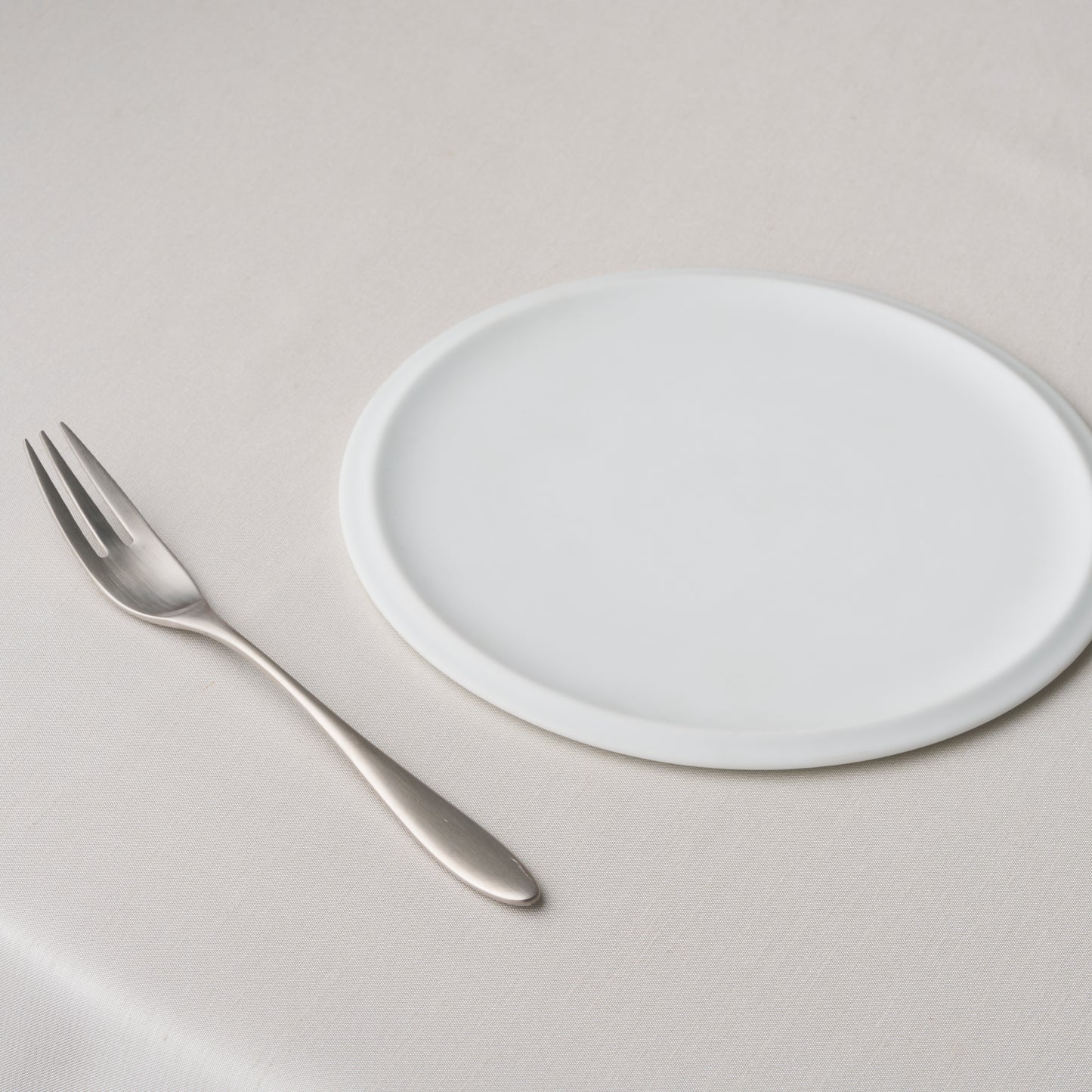 Flat Plate with Rim φ19.5cm