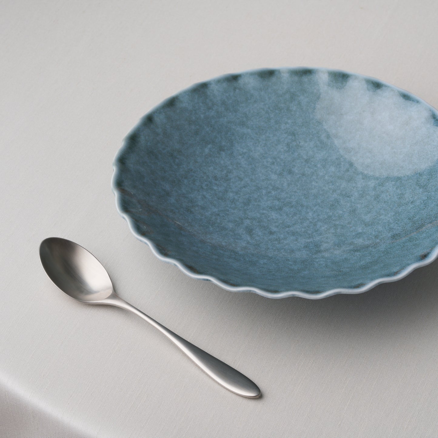 Wavy Edge 24cm Bowl