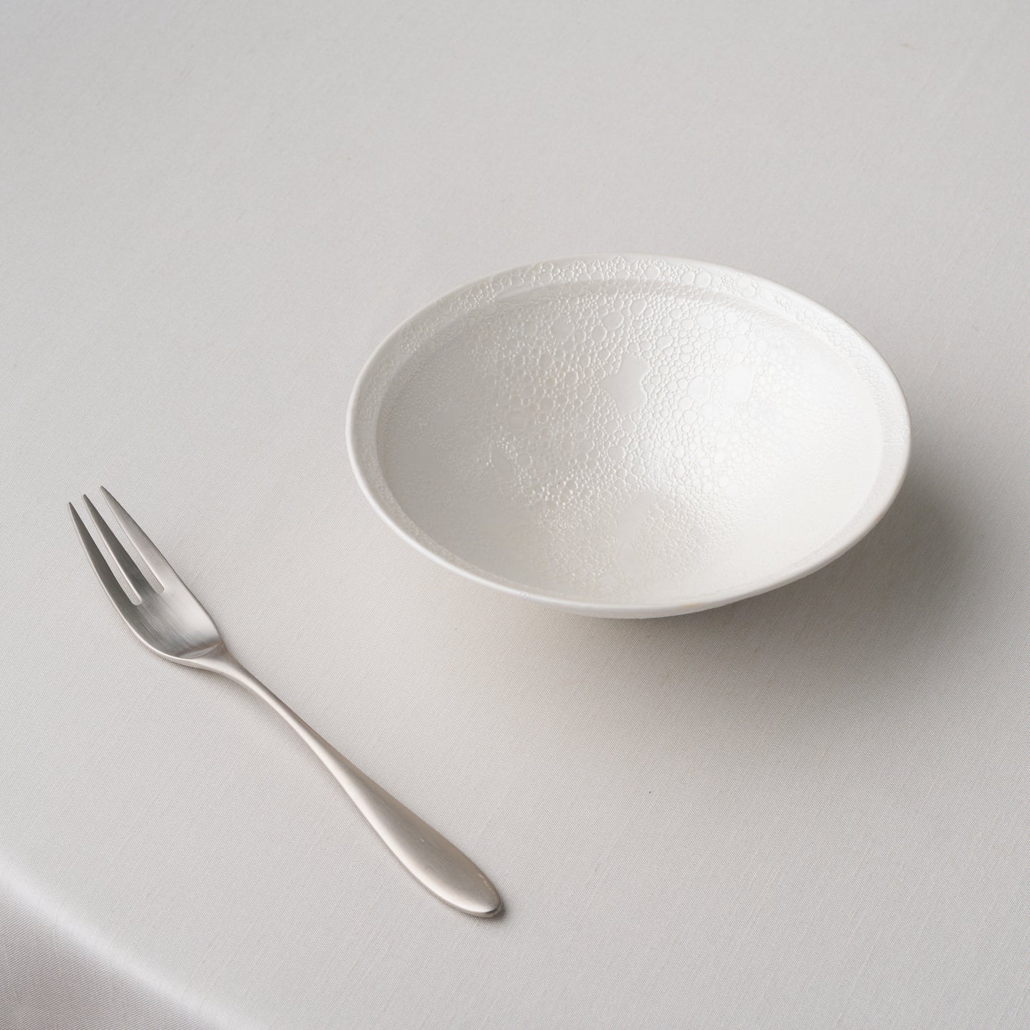 Frame Narrow Rim Bowl - Awagesho White Mica Silver