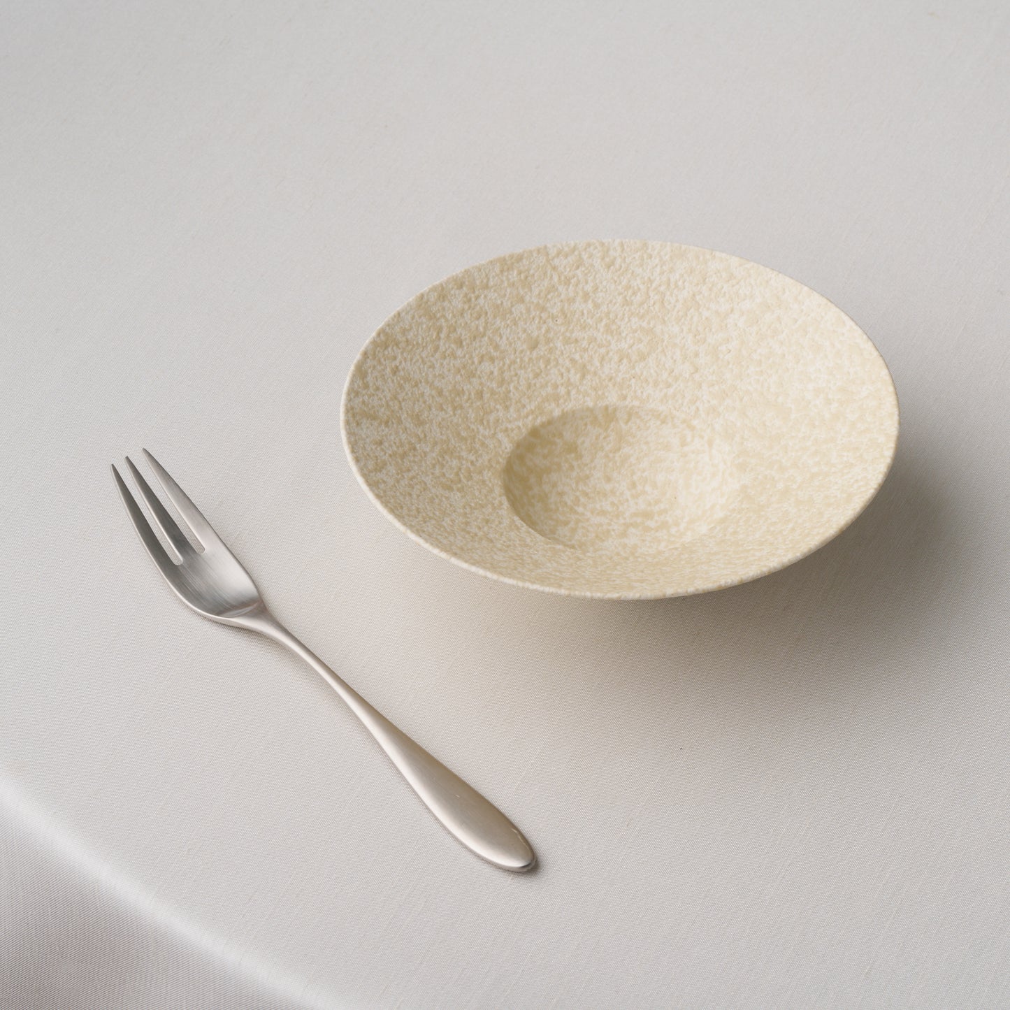 Frame Wide Rim Bowl - Spray Walnut