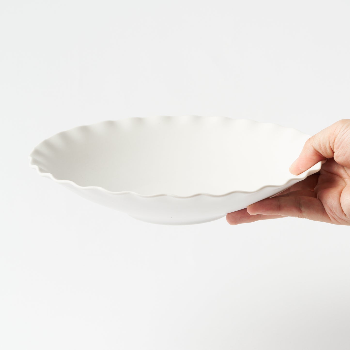 Wavy Edge 24cm Bowl
