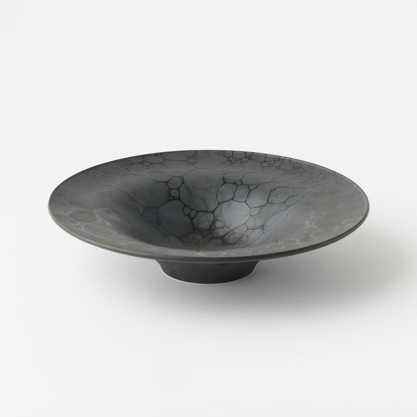 Wide Rimmed Dimple Bowl 24cm