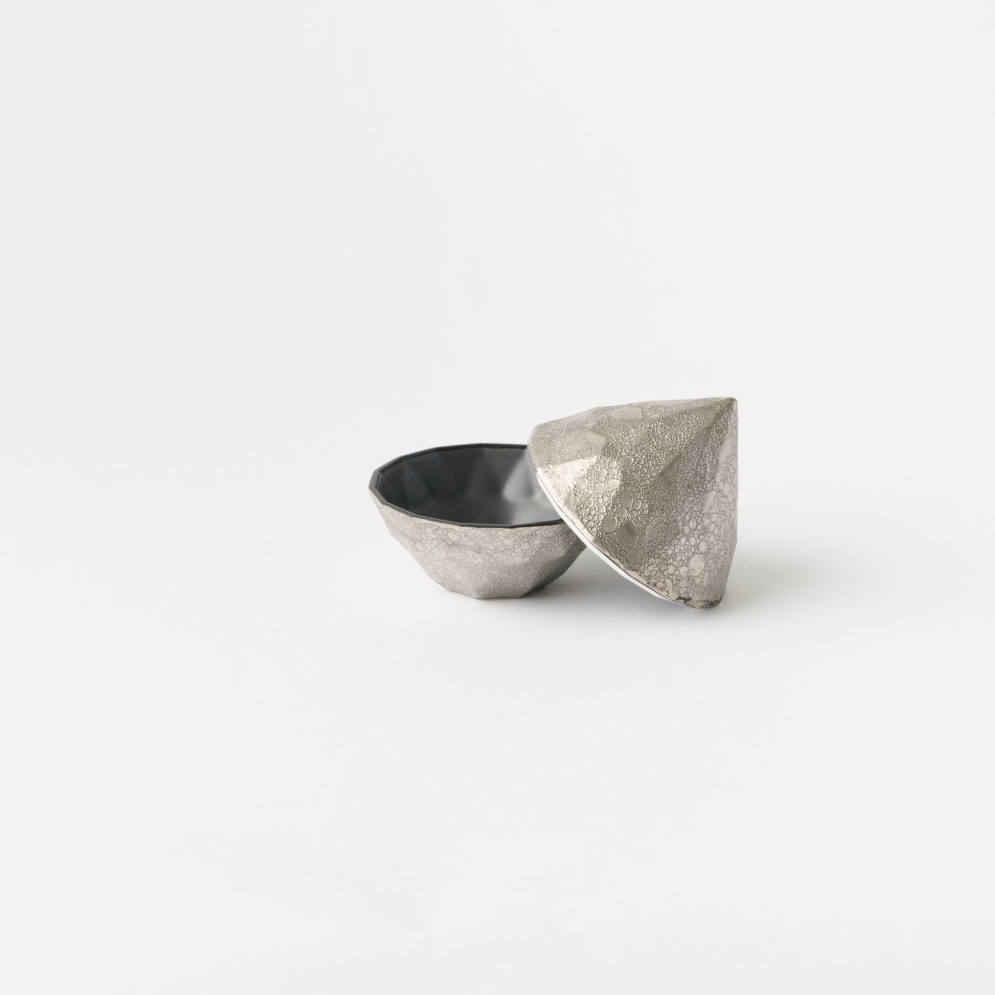 Jewel Container with Lid