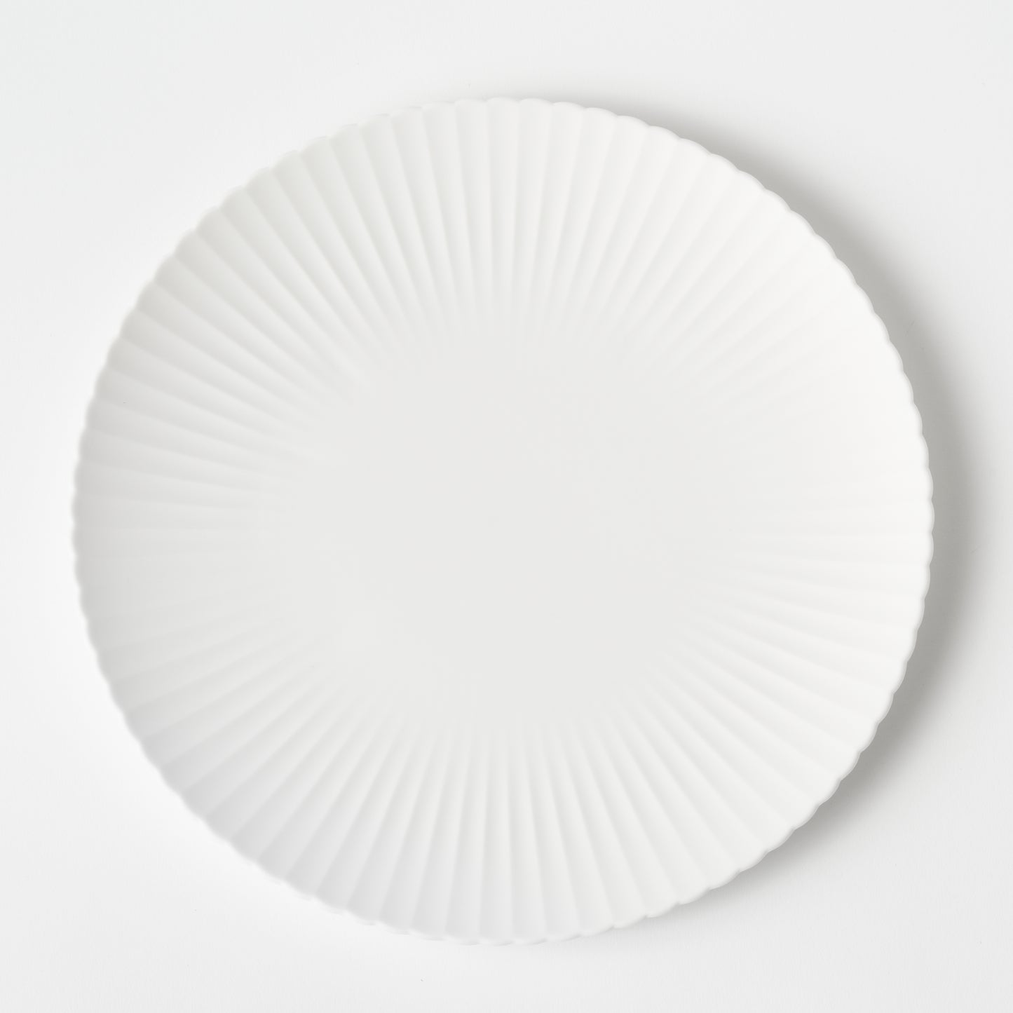 Chrysanthemum Plate - 18cm