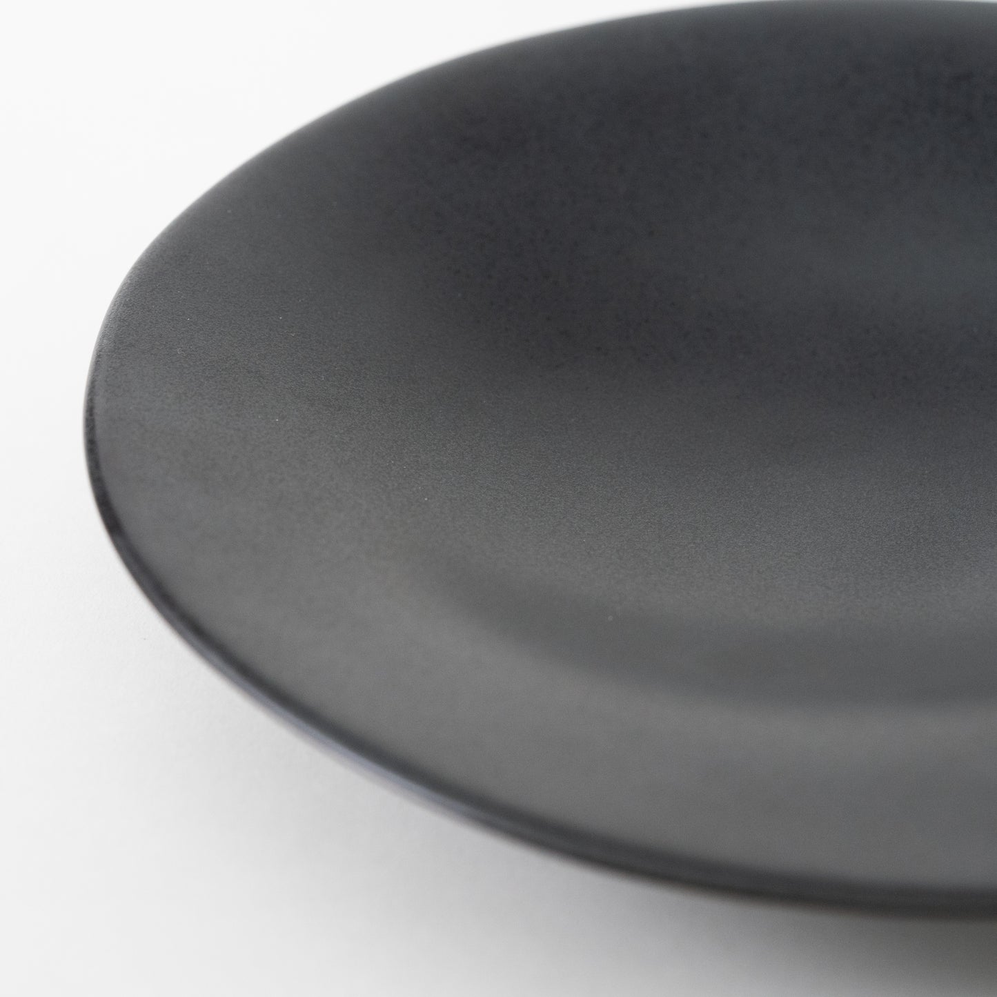 Black Shiny Plate