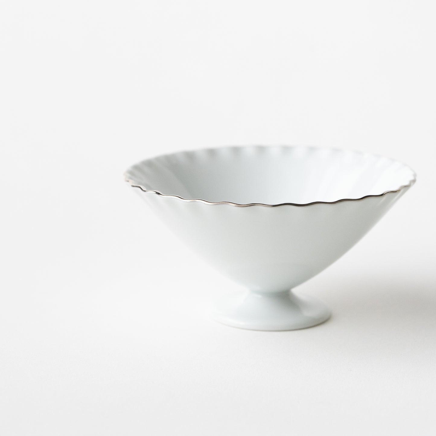 Wavy Ice Cream Cup