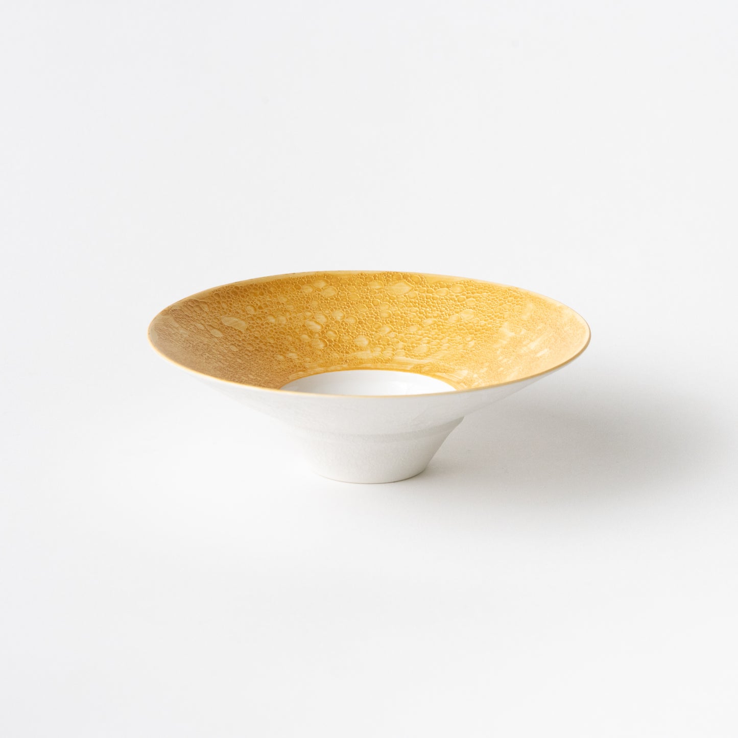Frame Wide Rim Bowl - Mica Gold on Awagesho White (Center Glossy White)