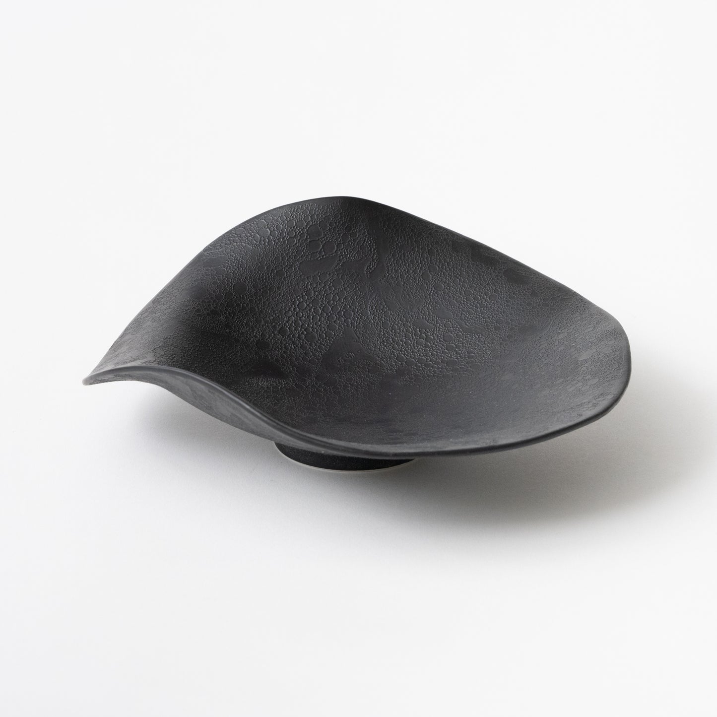 Curved Bowl