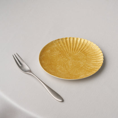 Half Chrysanthemum Plate