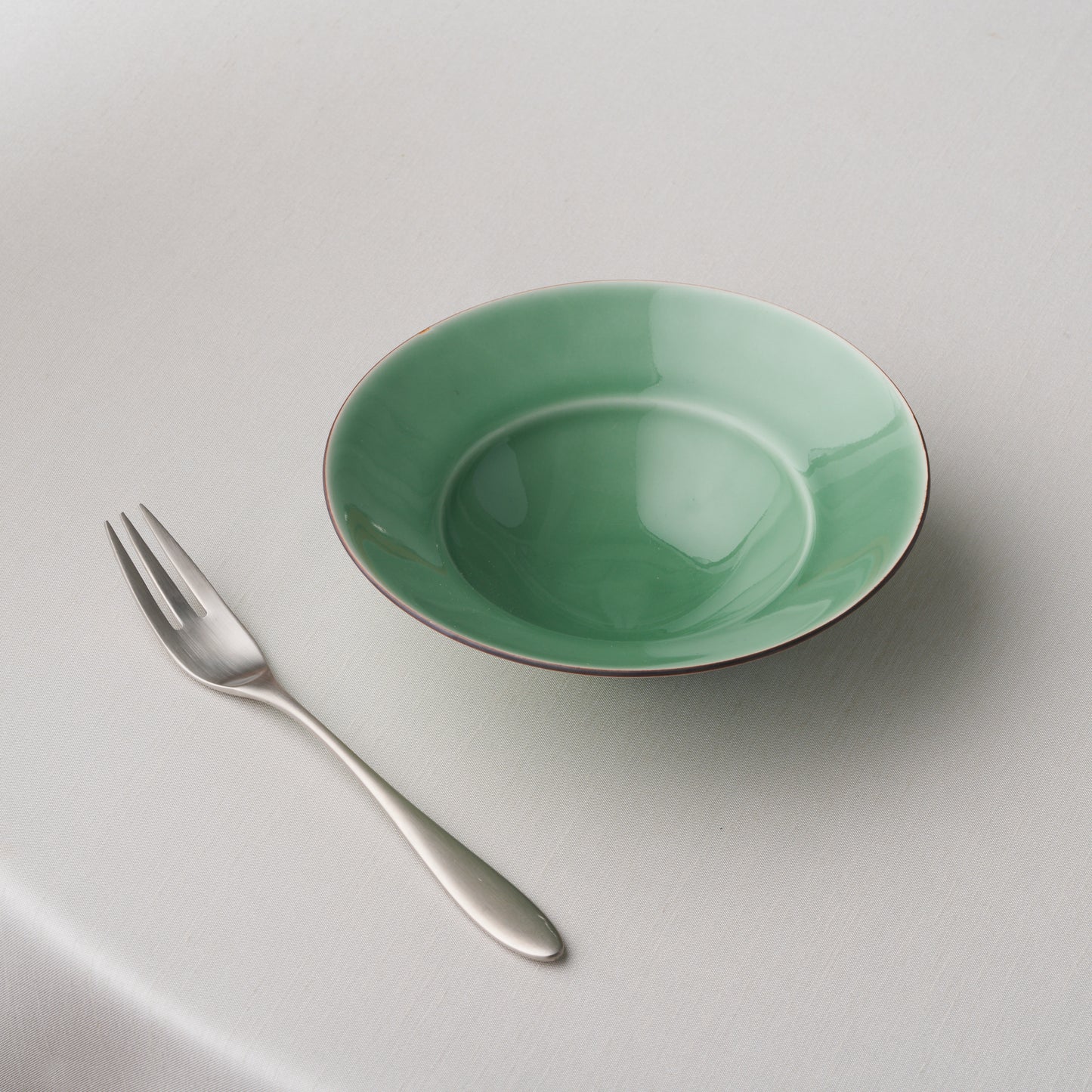 Frame Medium Rim Bowl - Kinuta Green