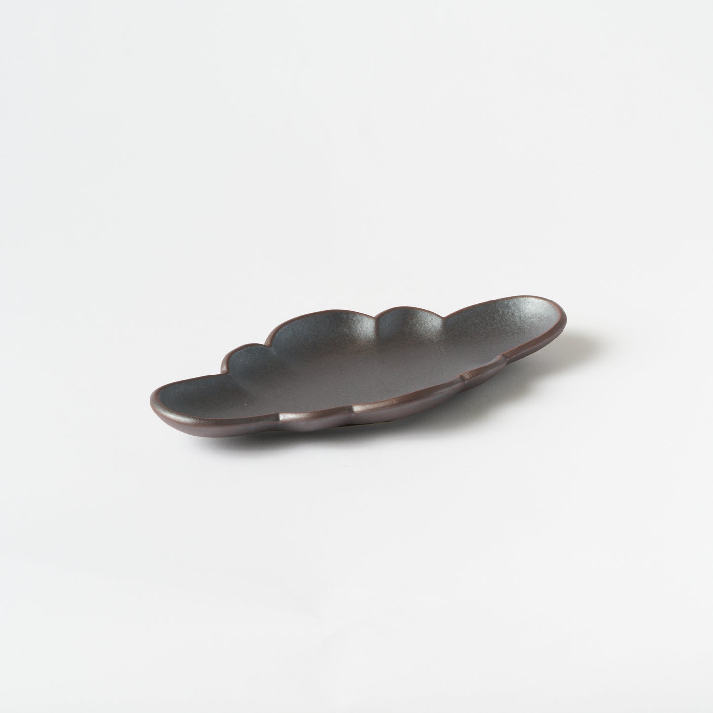 Long Chrysanthemum Plate